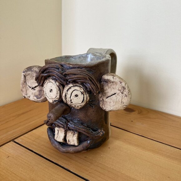 Ugly Face Buck Tooth Stoneware Mug Ceramic Pottery Cup with Handle 4" tall - Picture 8 of 8